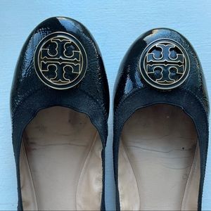 Tory Burch, Black patent shoes, 7.5